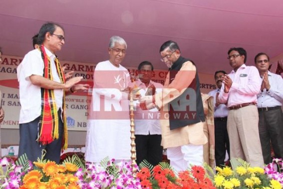 6.92 lakhs unemployed youths in Tripura under Manik Sarkarâ€™s 22 yrs rule : Modiâ€™s â€˜Make in Indiaâ€™ initiative brings Rs. 18.18 crores first garment manufacturing industry in Tripura